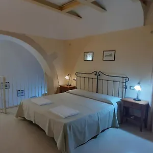 3* מלון Casa Mia